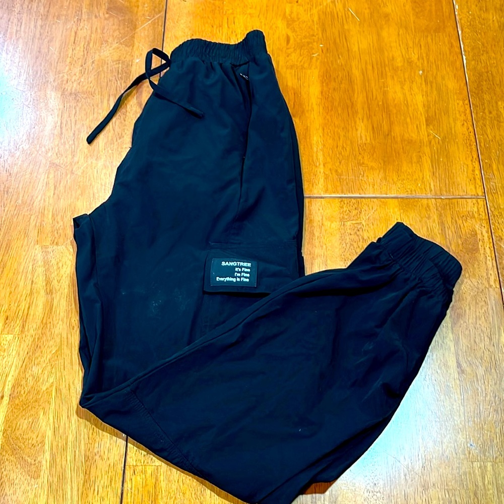 Girls black cargo pants